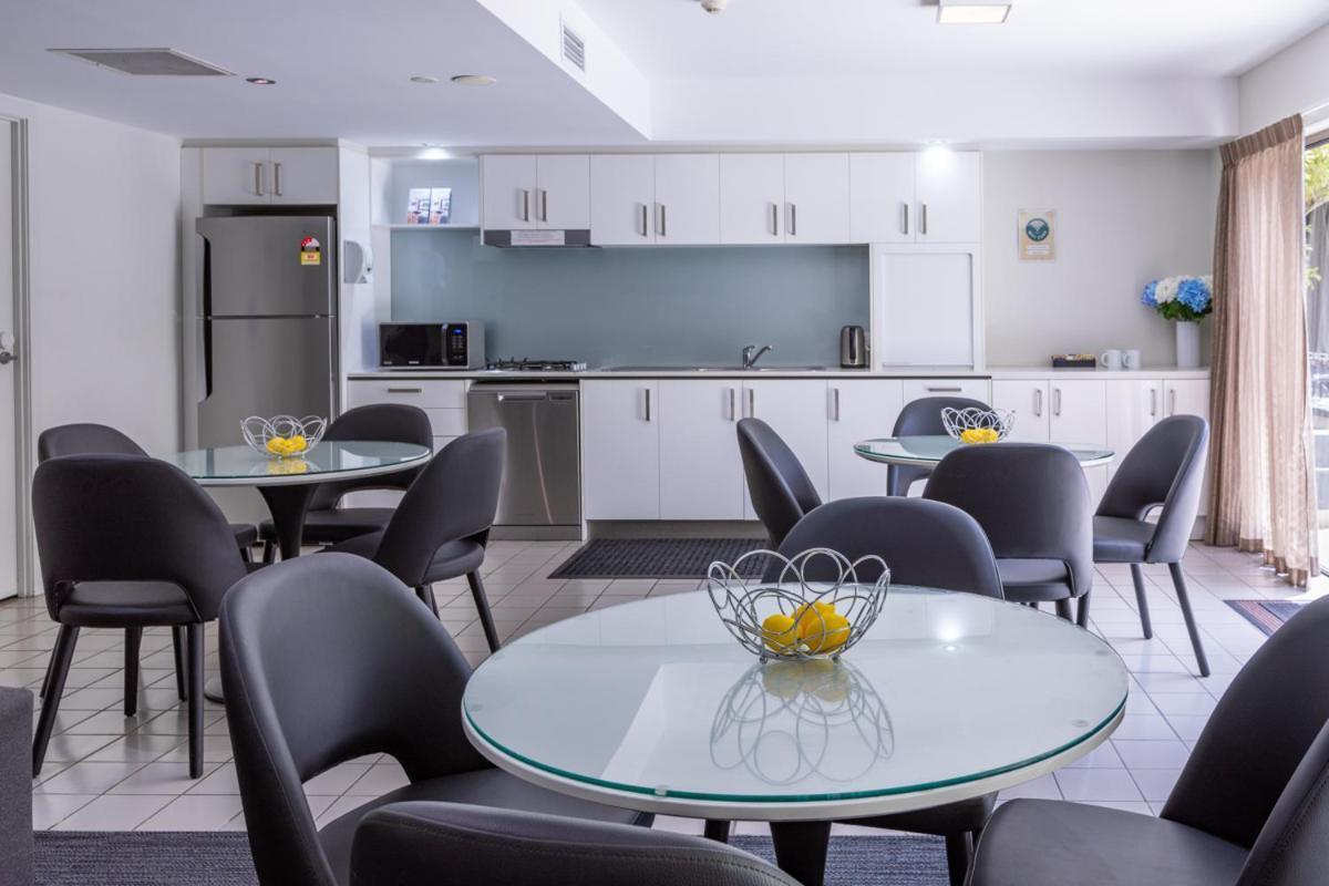 Essence Apartments Chermside Brisbane Exterior foto